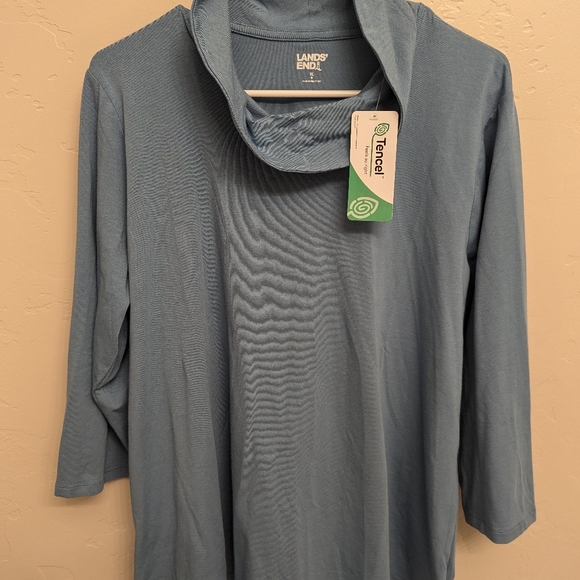 Lands' End Women's 3/4 Sleeve Light Weight Jersey Cowl Neck Top - Picture 3 of 5